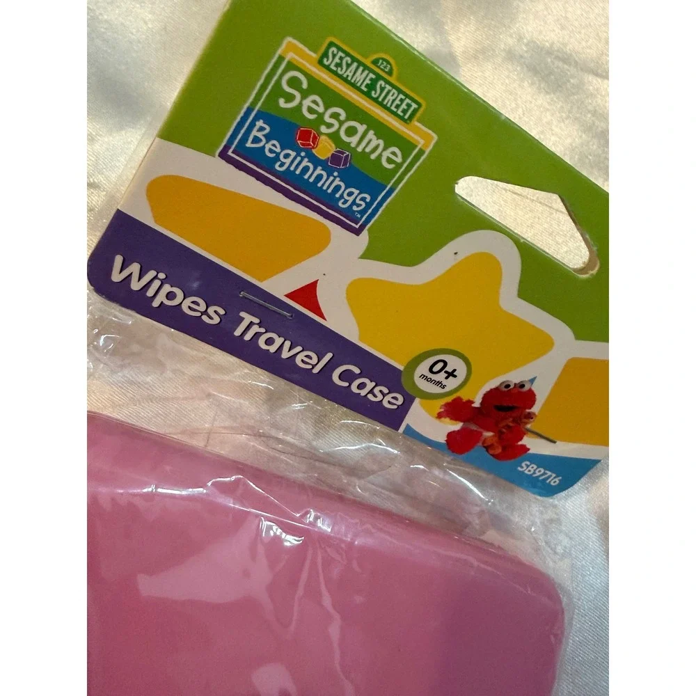 Sesame Street Sesame Beginnings Elmo Baby Wipes Travel Case Pink SB9716 NEW